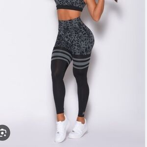 Bombshell thigh highs